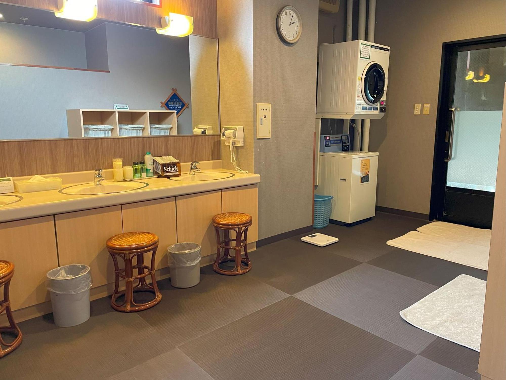 Hotel Route-Inn Akita Tsuchizaki Екстер'єр фото