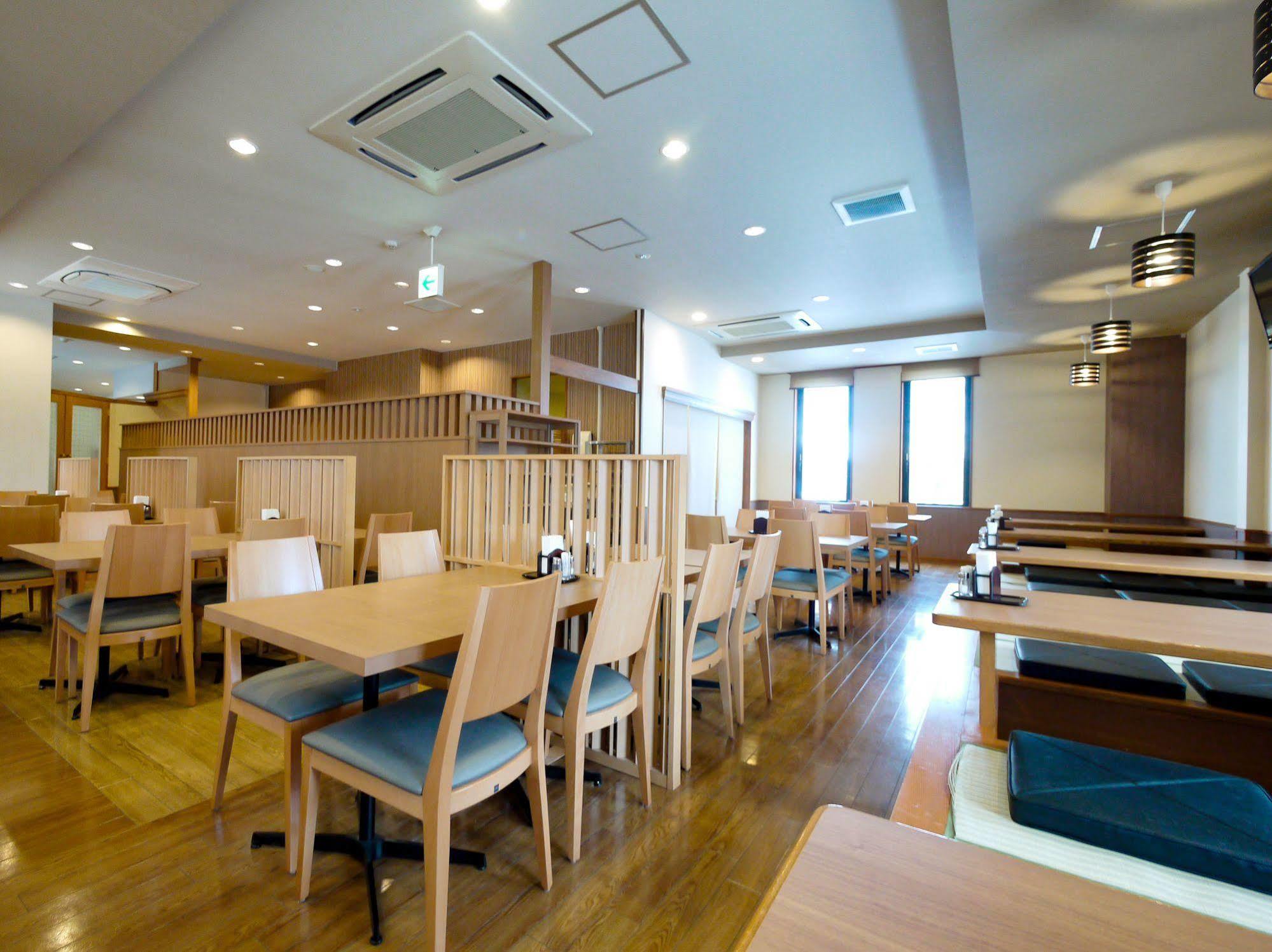 Hotel Route-Inn Akita Tsuchizaki Екстер'єр фото